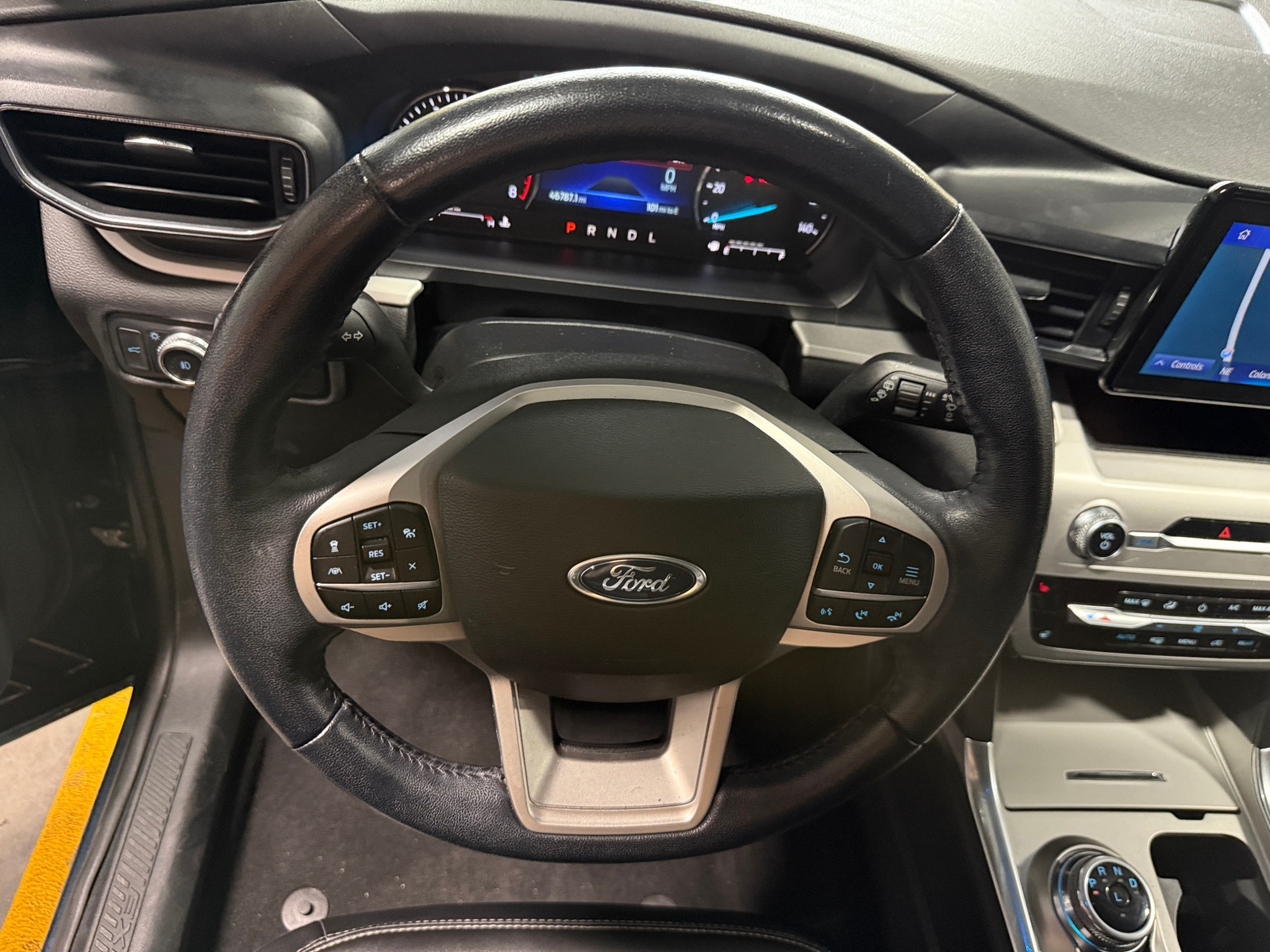 Thumbnail: 2022 Ford Explorer - 4