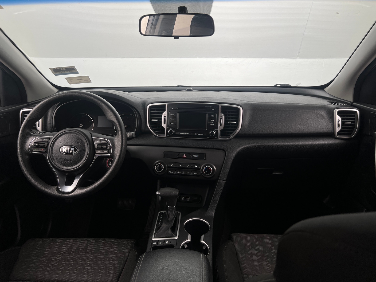 Thumbnail: 2017 Kia Sportage - 3