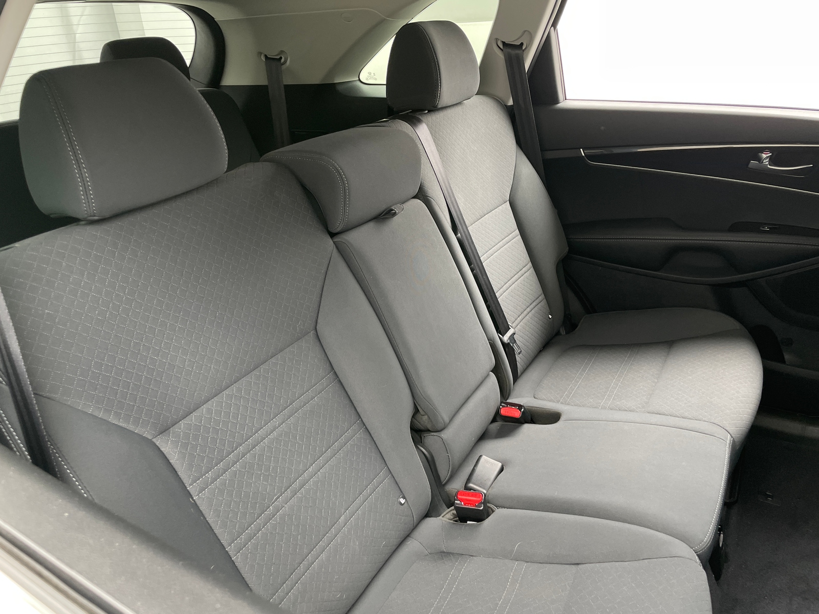 Thumbnail: 2020 Kia Sorento - 6