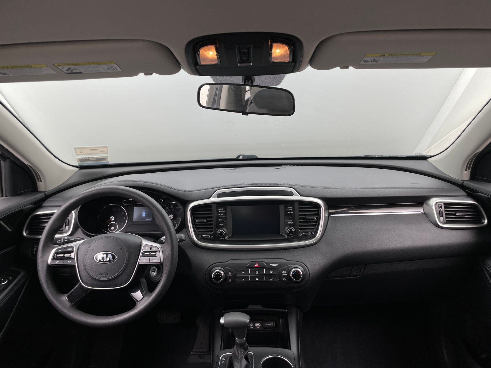 Thumbnail: 2020 Kia Sorento - 3
