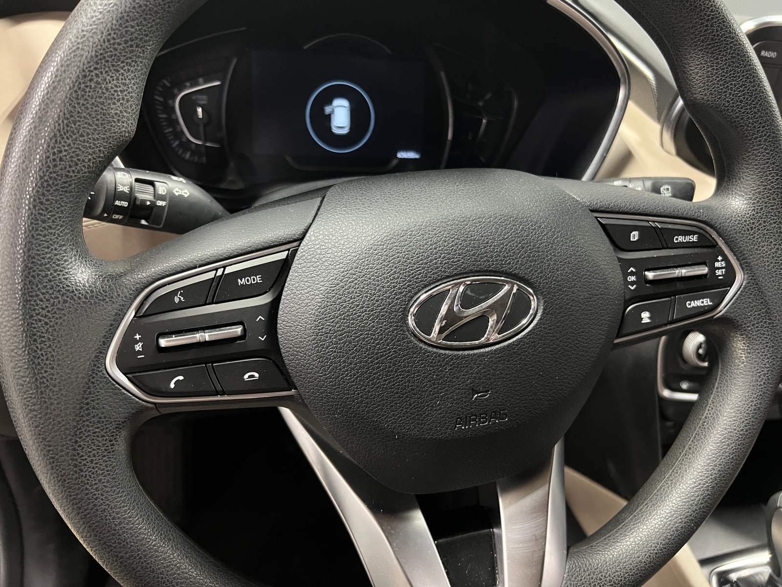 Thumbnail: 2019 Hyundai Santa Fe - 5