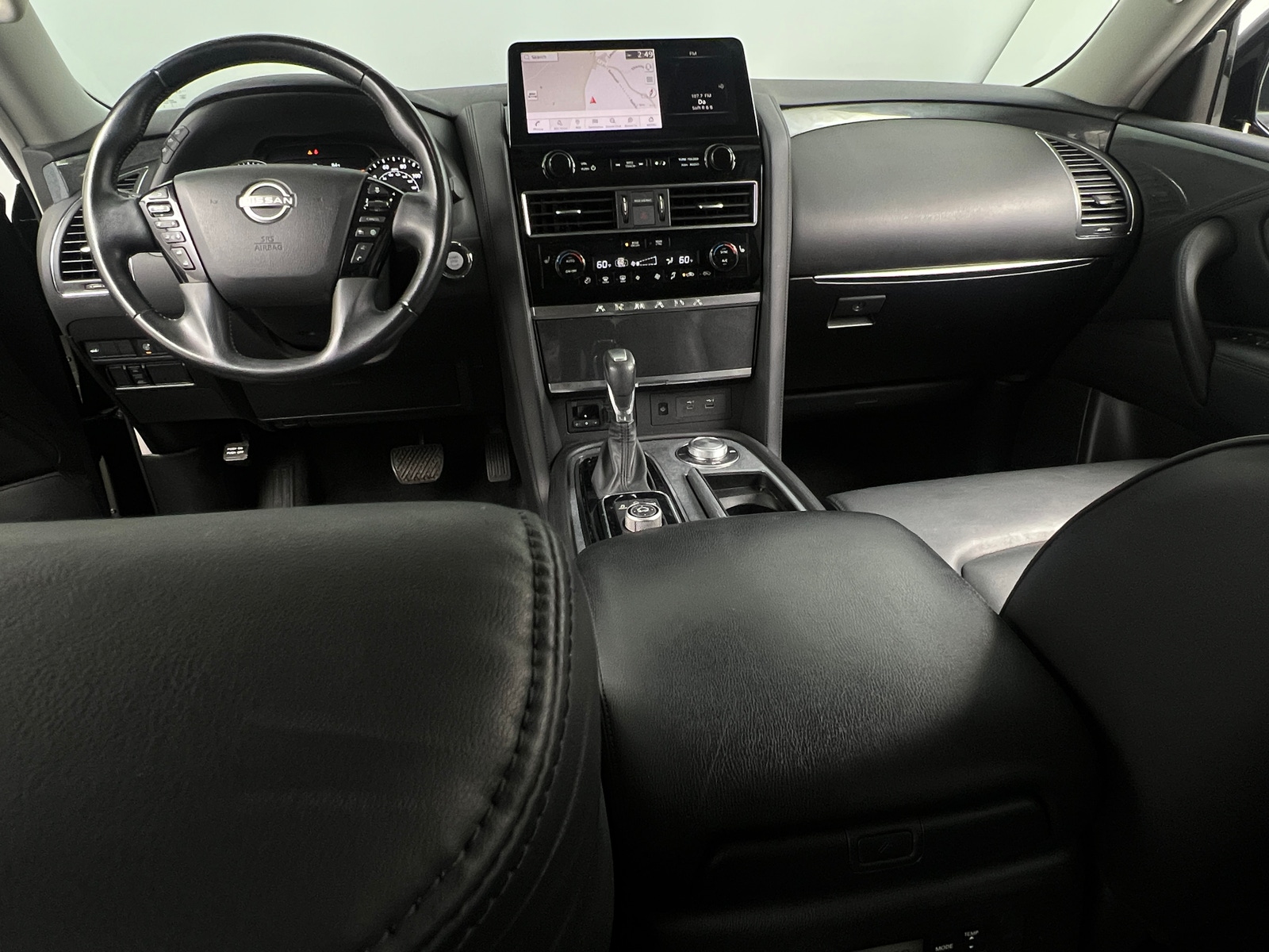 Thumbnail: 2021 Nissan Armada - 2
