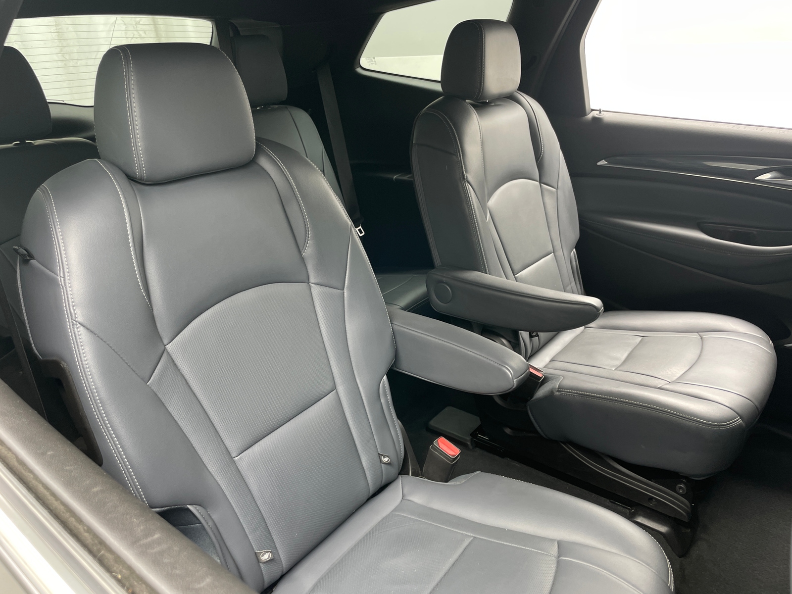 Thumbnail: 2022 Buick Enclave - 5