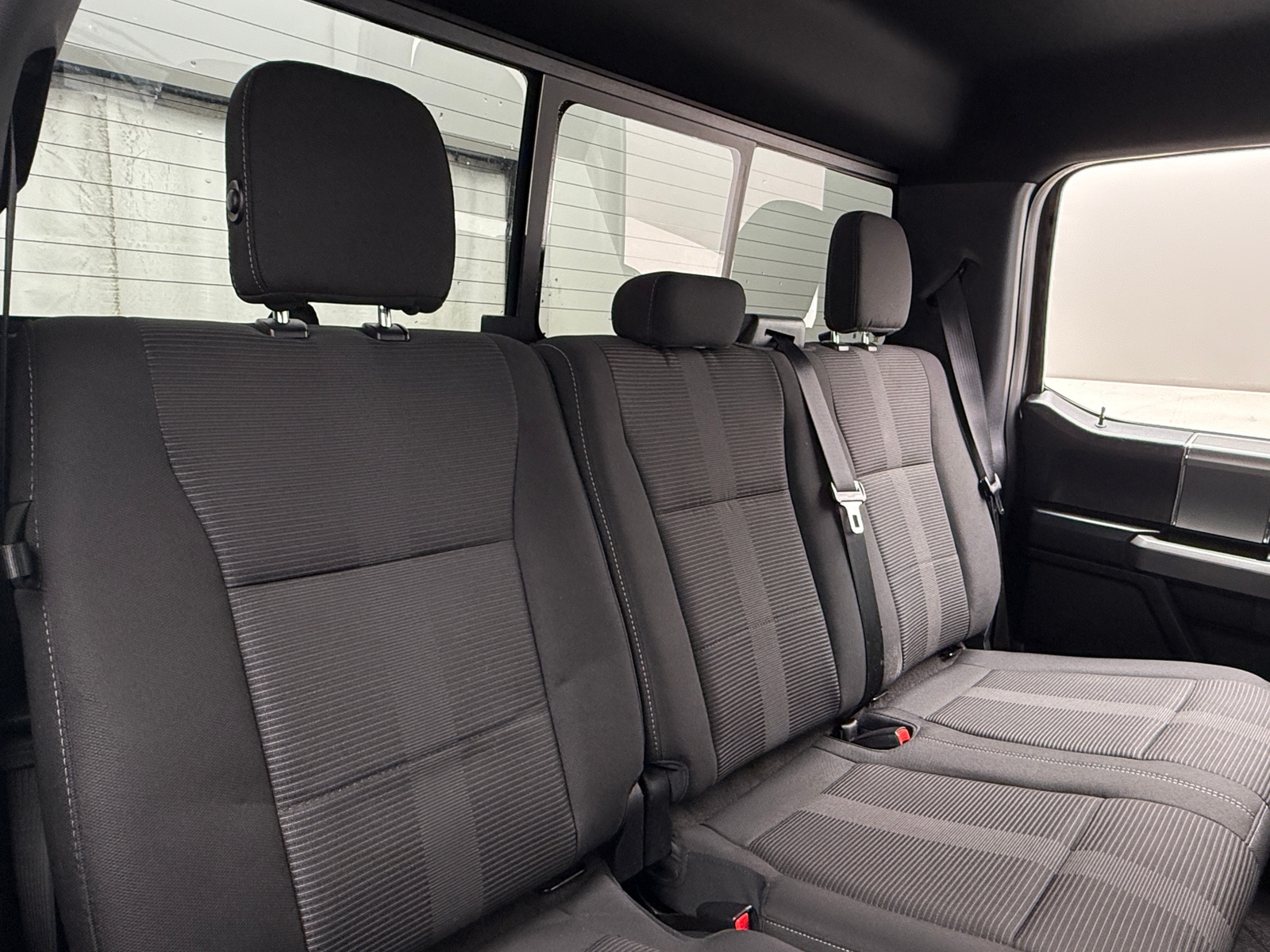 Thumbnail: 2017 Ford Econoline - 6