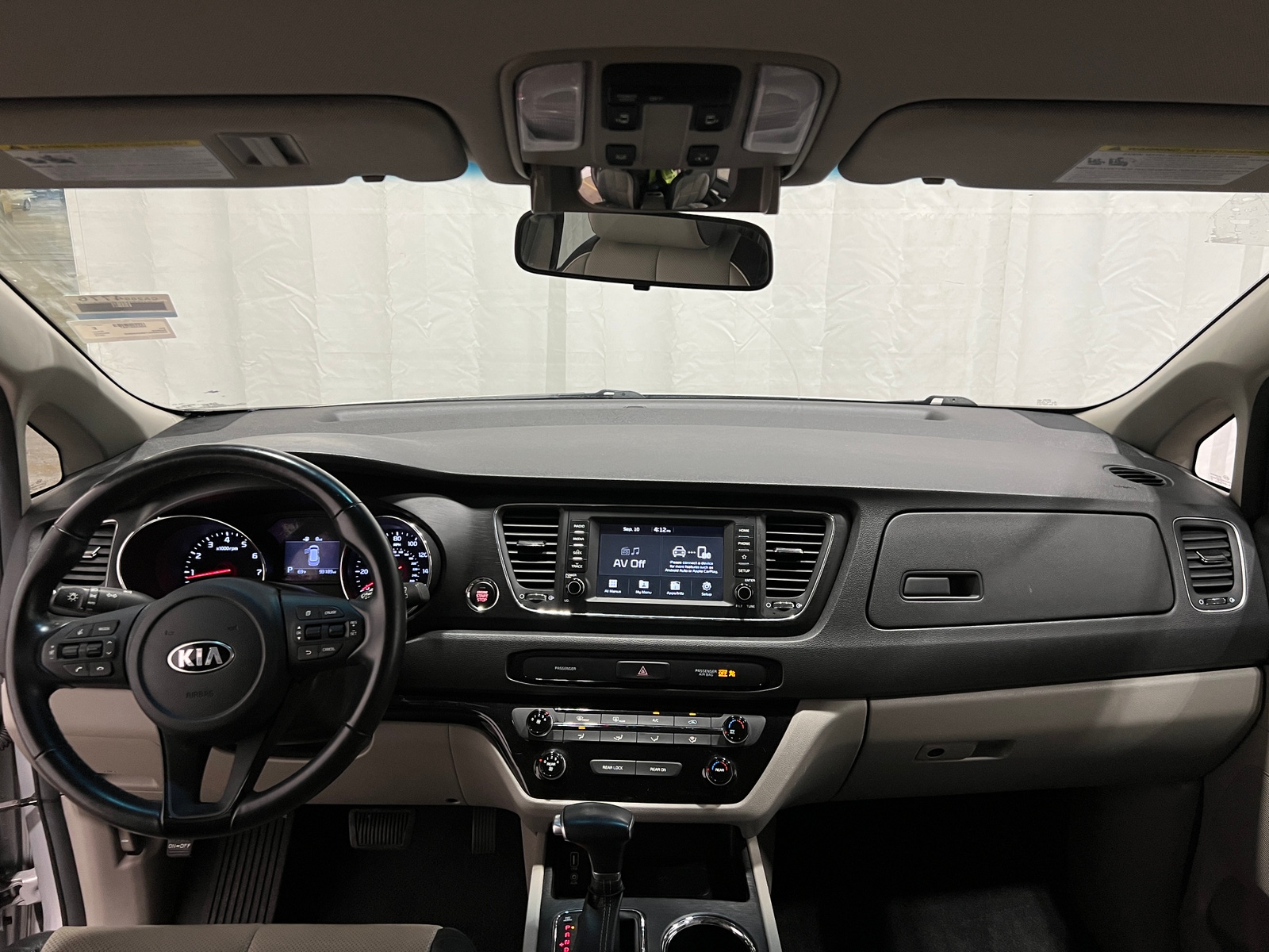 Thumbnail: 2019 Kia Sedona - 2