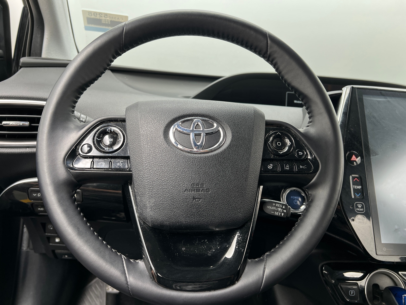 Thumbnail: 2020 Toyota Prius Prime - 4