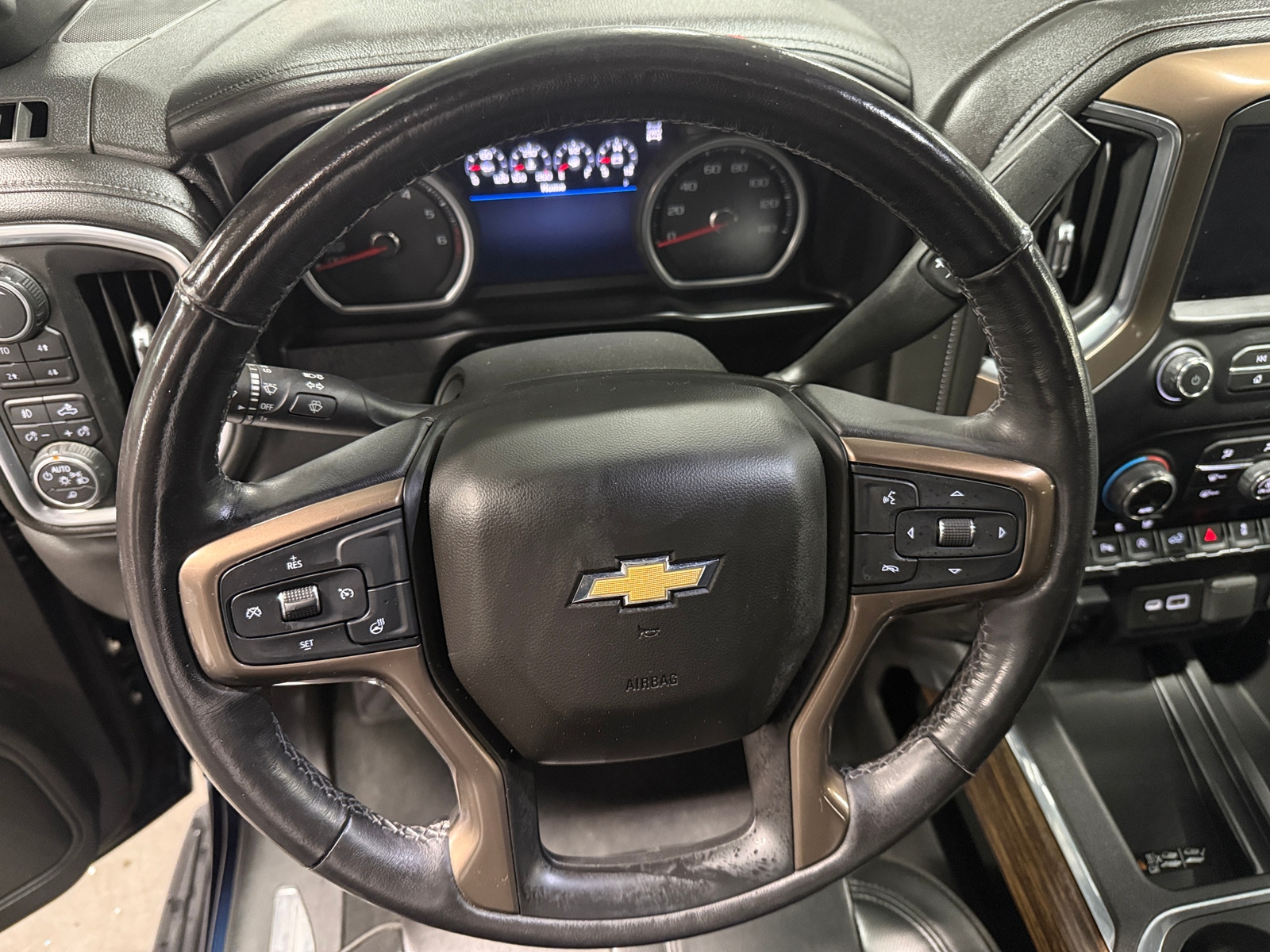 Thumbnail: 2019 Chevrolet Silverado 1500 - 4