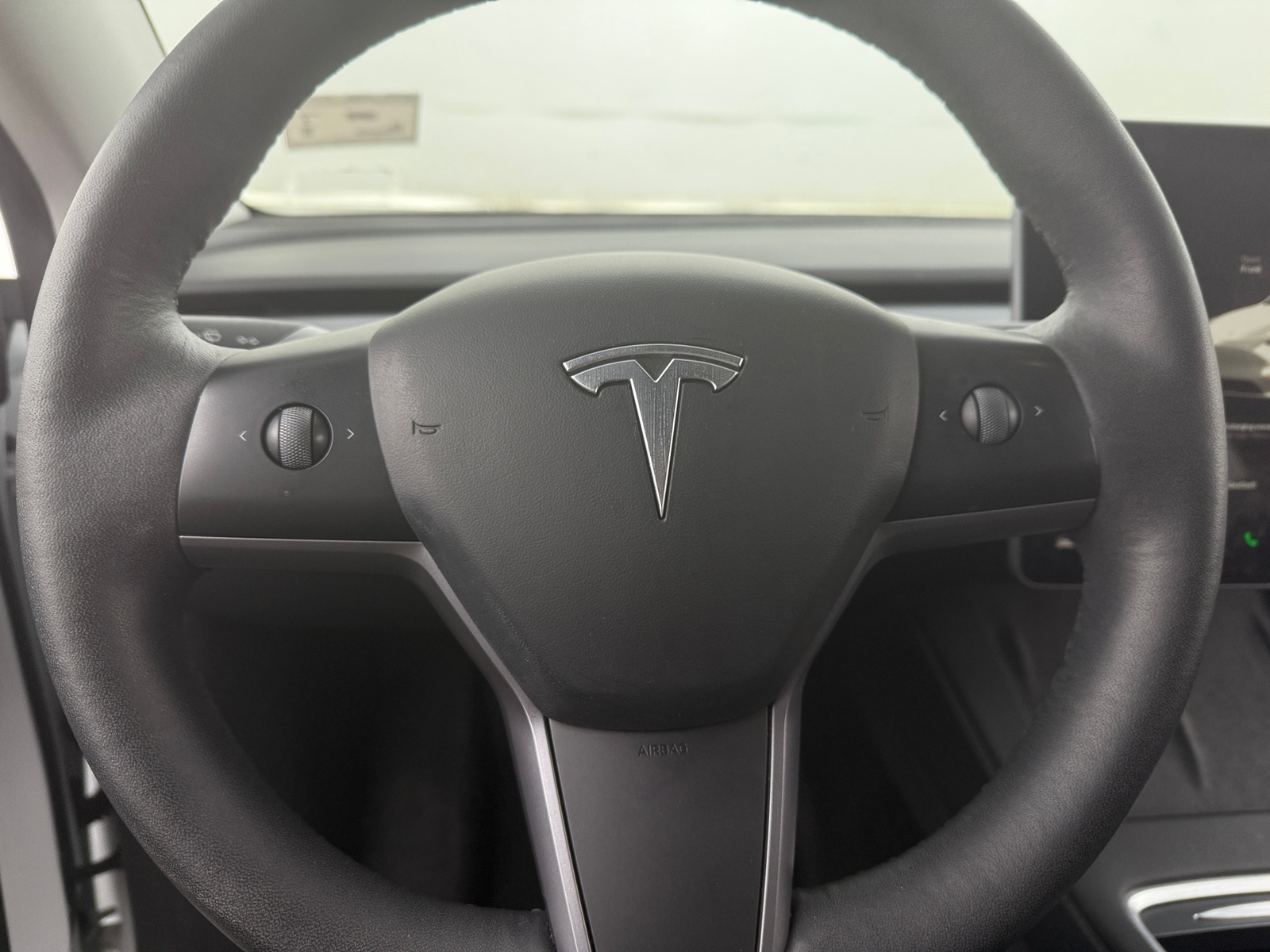 Thumbnail: 2023 Tesla Model Y - 4