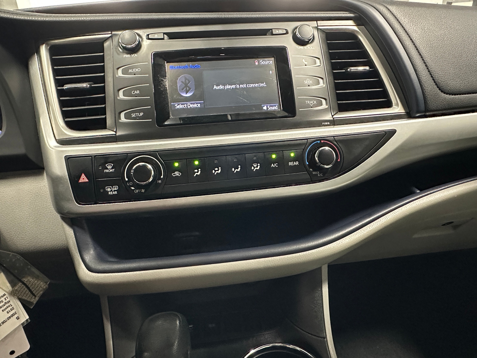 Thumbnail: 2019 Toyota Highlander - 4
