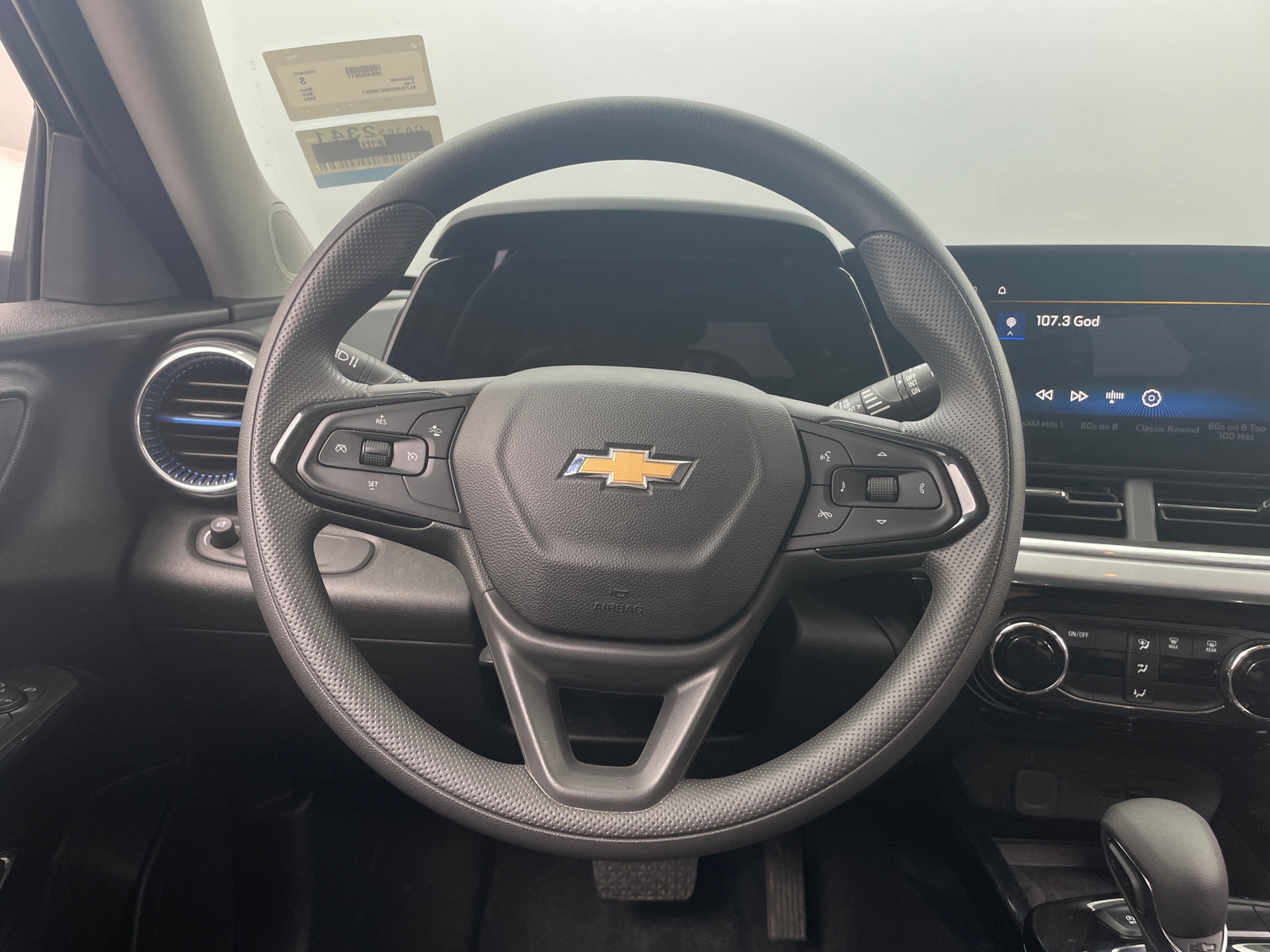 Thumbnail: 2024 Chevrolet Trax - 5