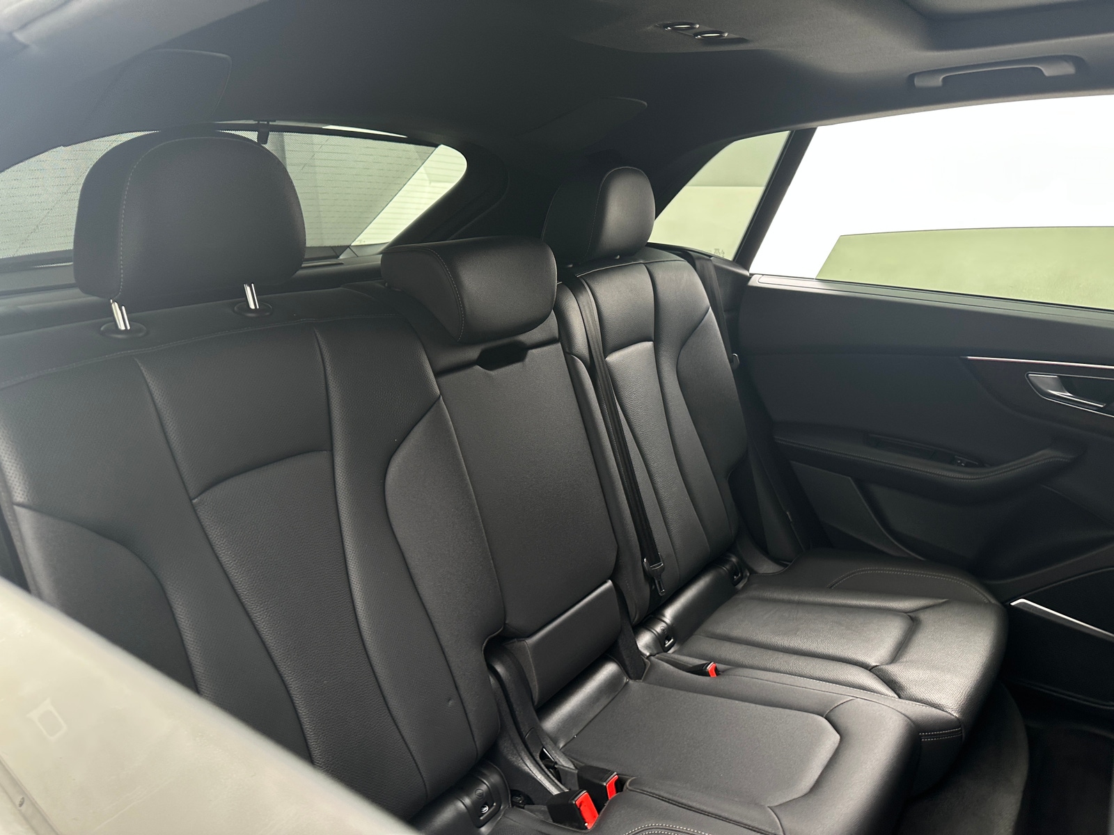Thumbnail: 2022 Audi Q8 - 5