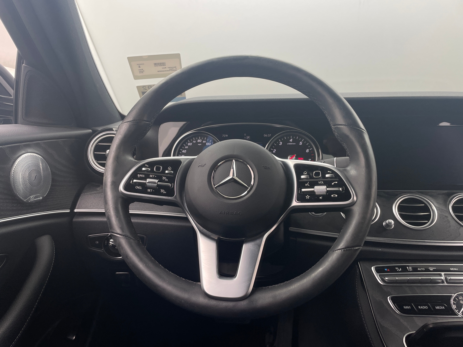 Thumbnail: 2019 Mercedes-Benz E-Class - 4