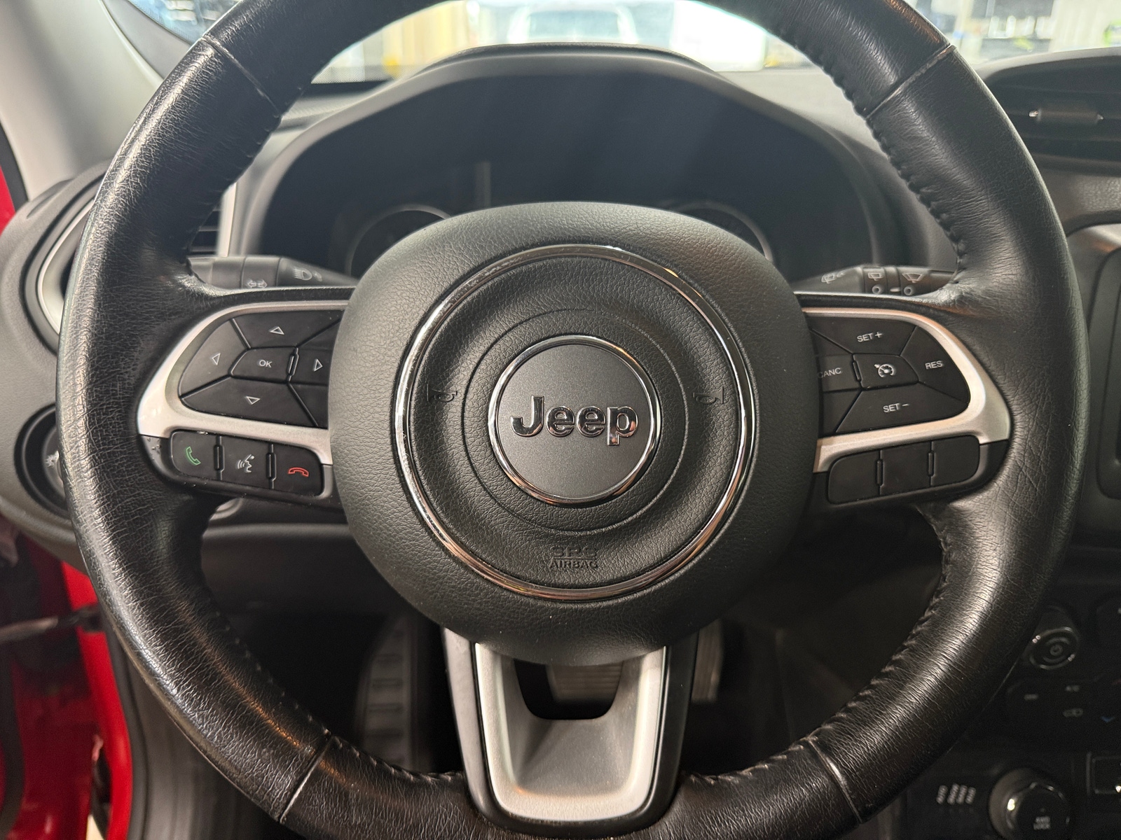 Thumbnail: 2019 Jeep Renegade - 5