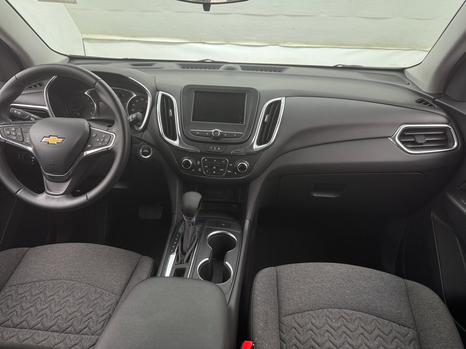 Thumbnail: 2023 Chevrolet Equinox - 3