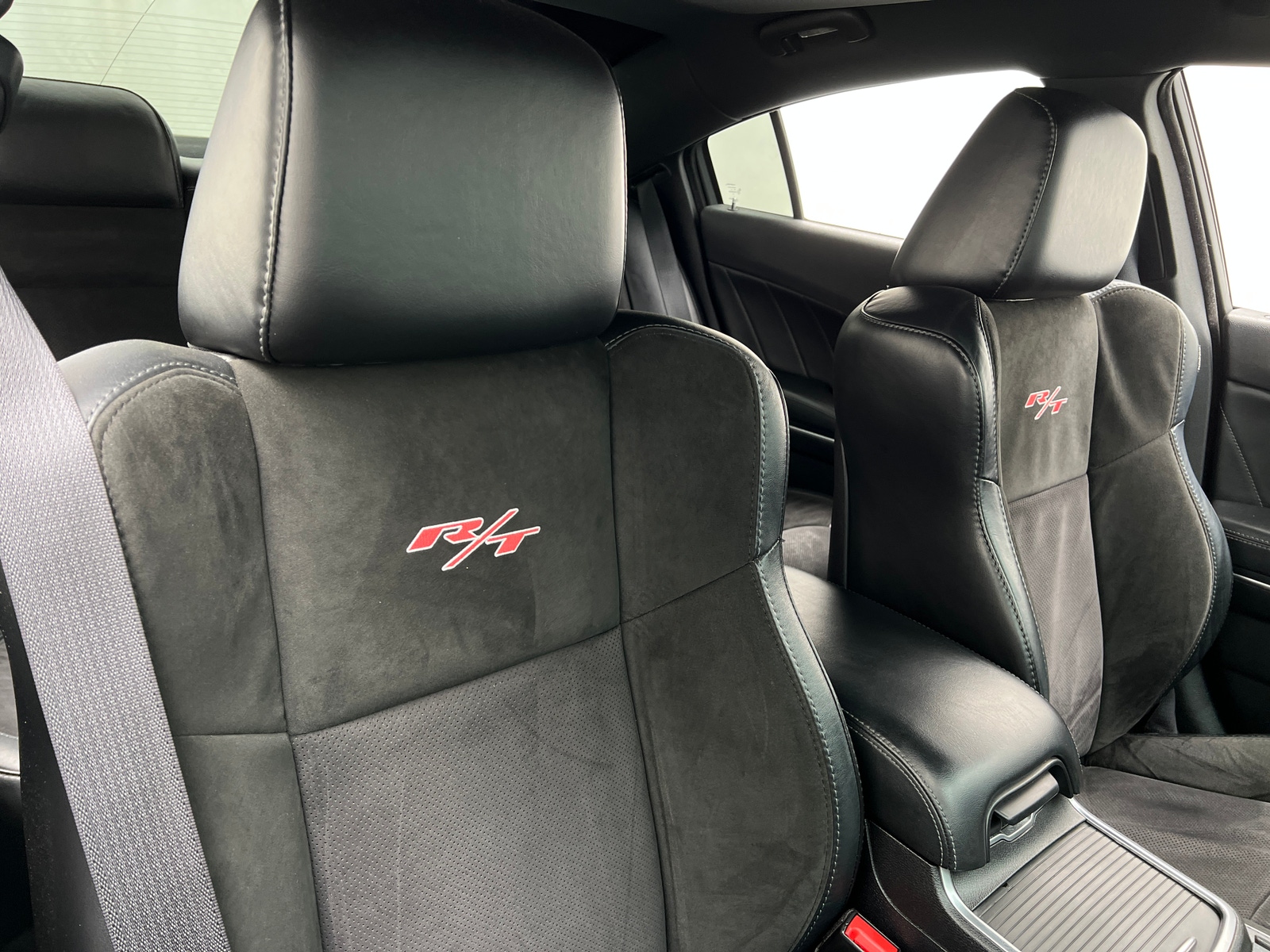 Thumbnail: 2016 Dodge Charger - 2