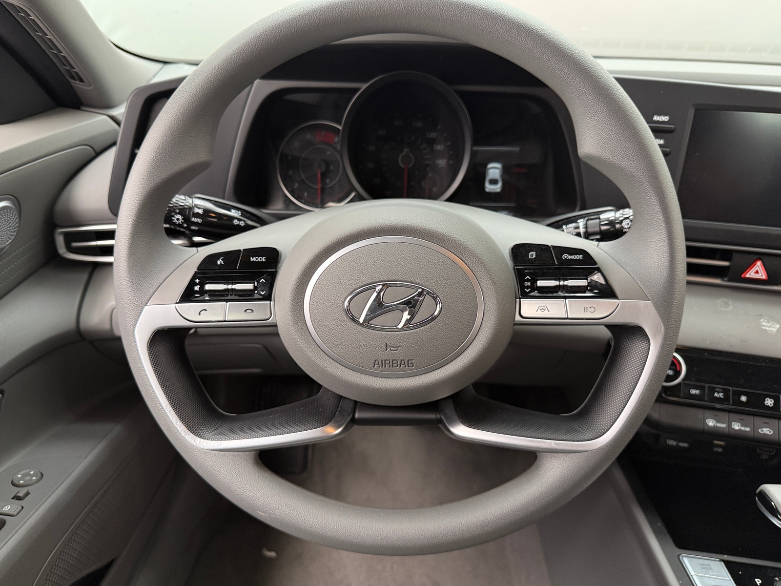 Thumbnail: 2021 Hyundai Elantra - 5