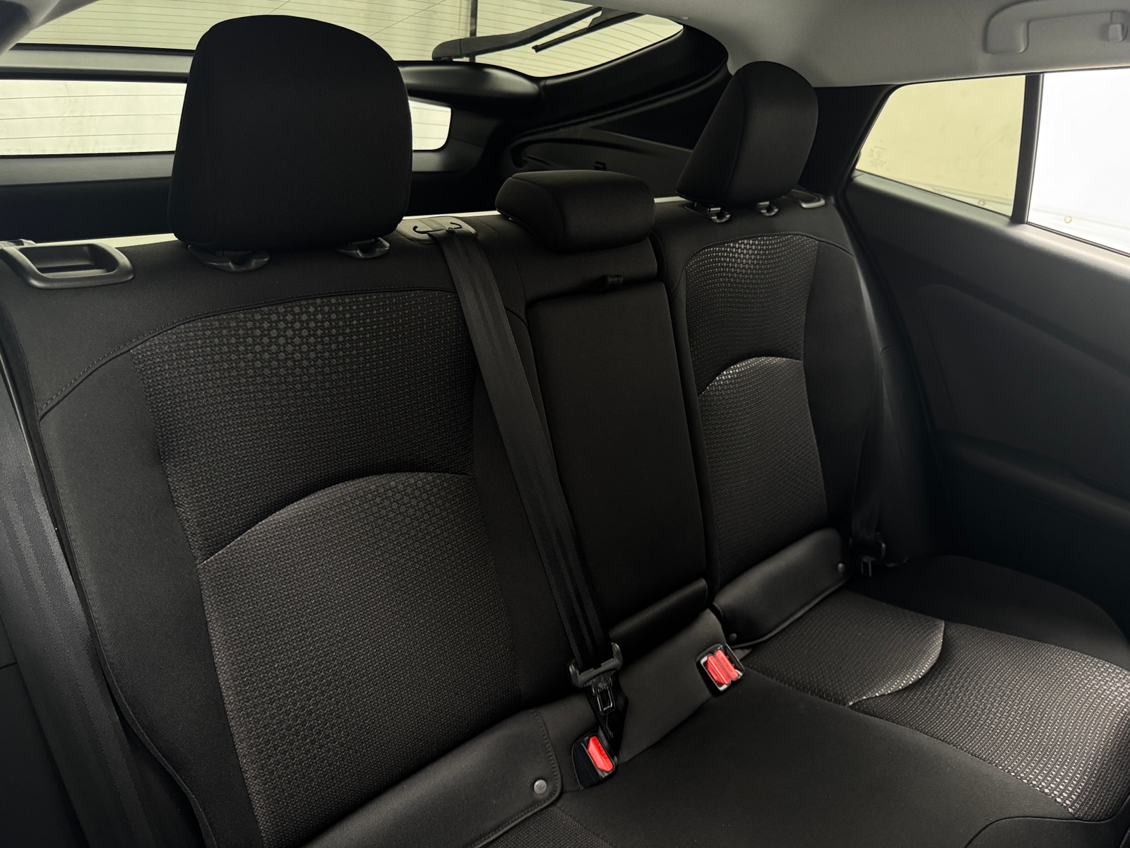 Thumbnail: 2022 Toyota Prius - 6