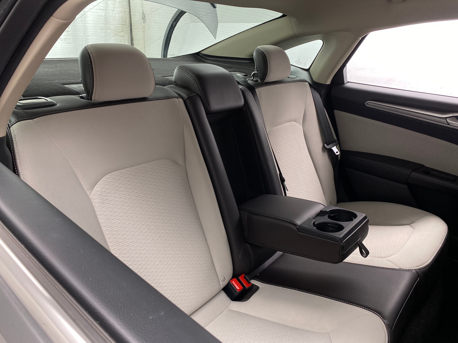 Thumbnail: 2020 Ford Fusion - 6