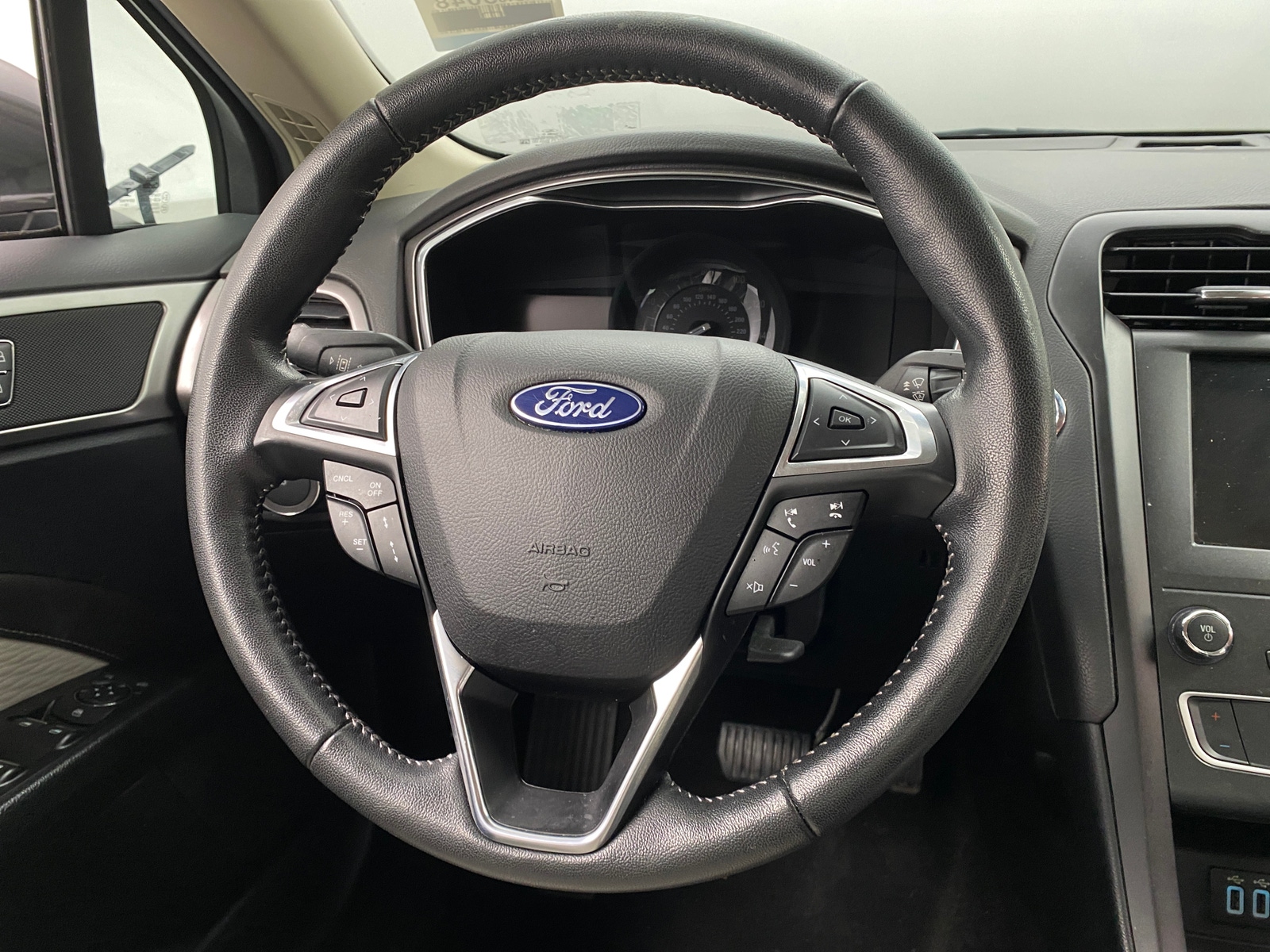 Thumbnail: 2020 Ford Fusion - 5