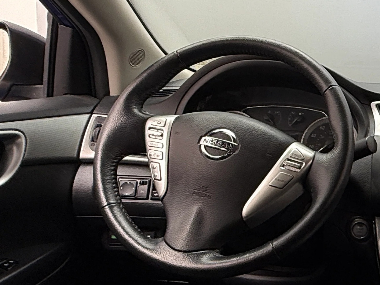 Thumbnail: 2015 Nissan Sentra - 5