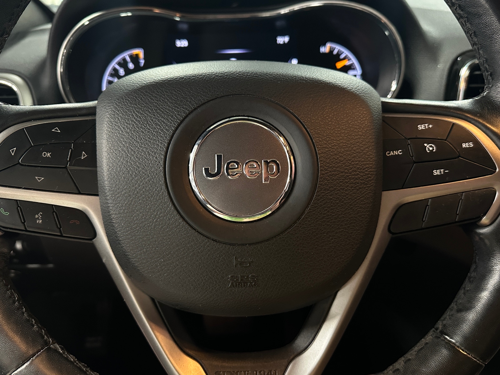 Thumbnail: 2020 Jeep Grand Cherokee - 5