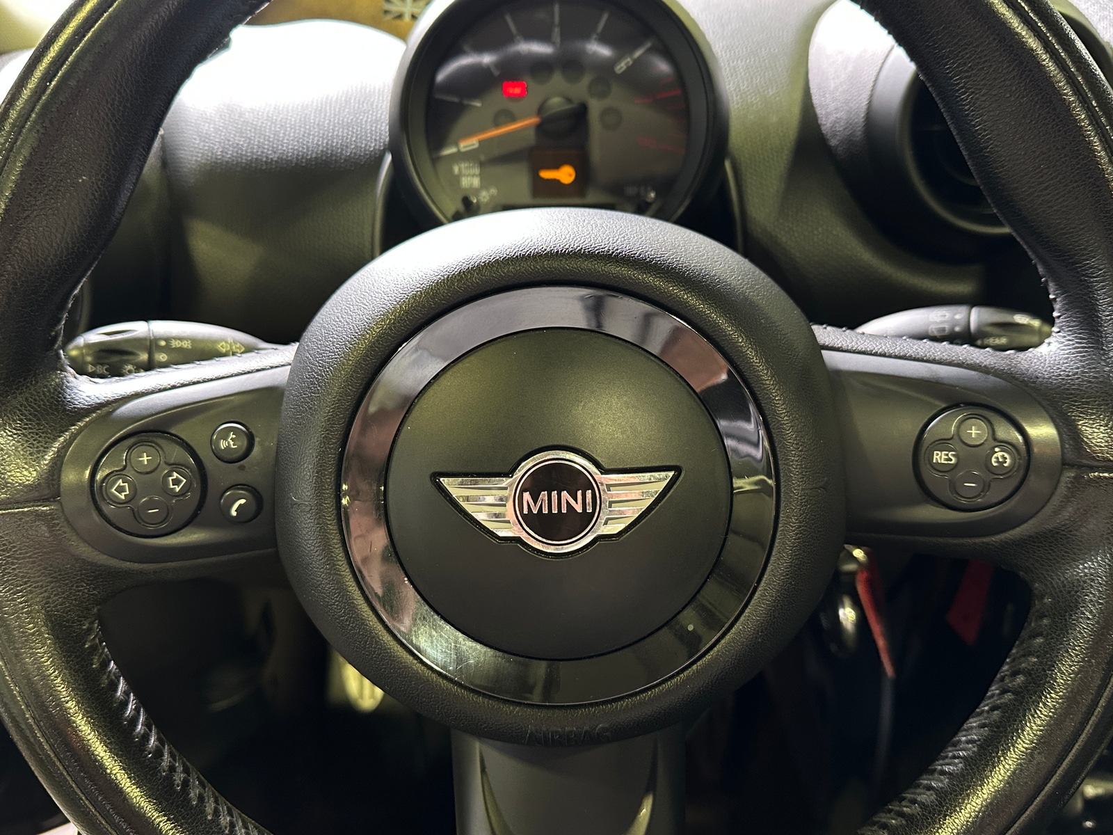 Thumbnail: 2016 MINI Cooper Countryman - 4