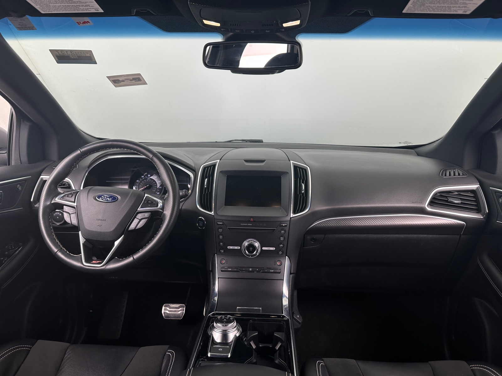 Thumbnail: 2019 Ford Edge - 2