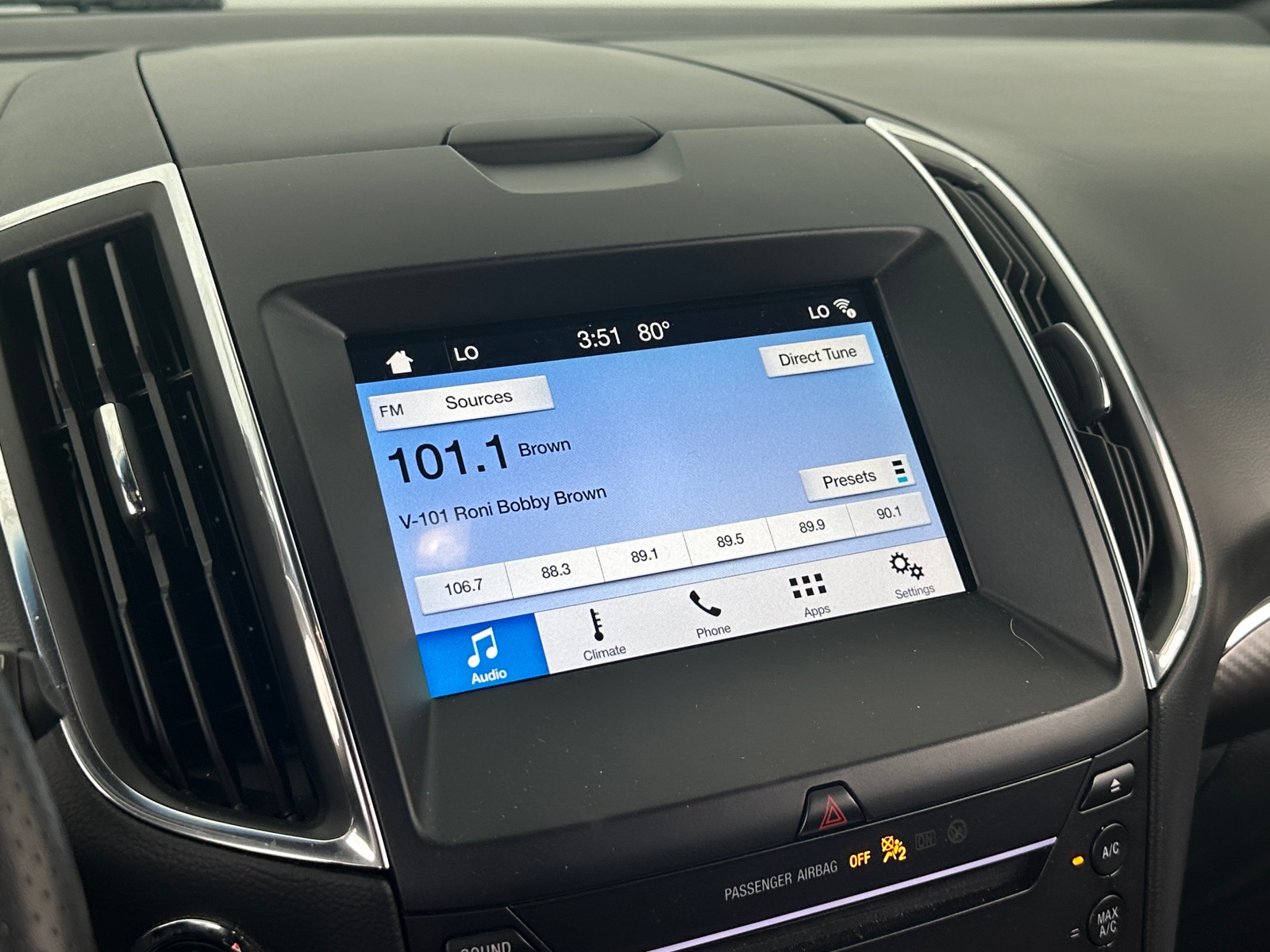 Thumbnail: 2019 Ford Edge - 3