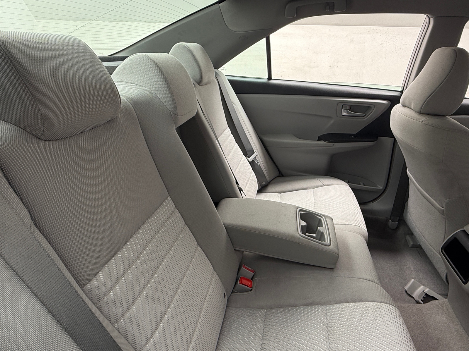 Thumbnail: 2017 Toyota Camry - 6