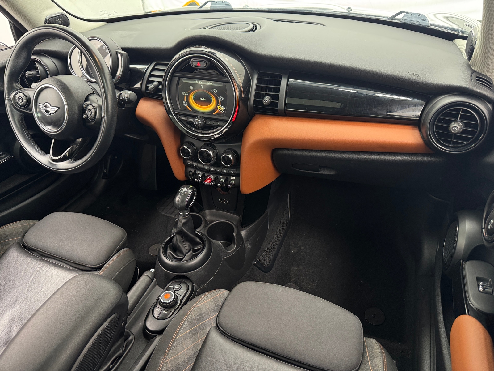 Thumbnail: 2018 MINI Cooper Hardtop - 2