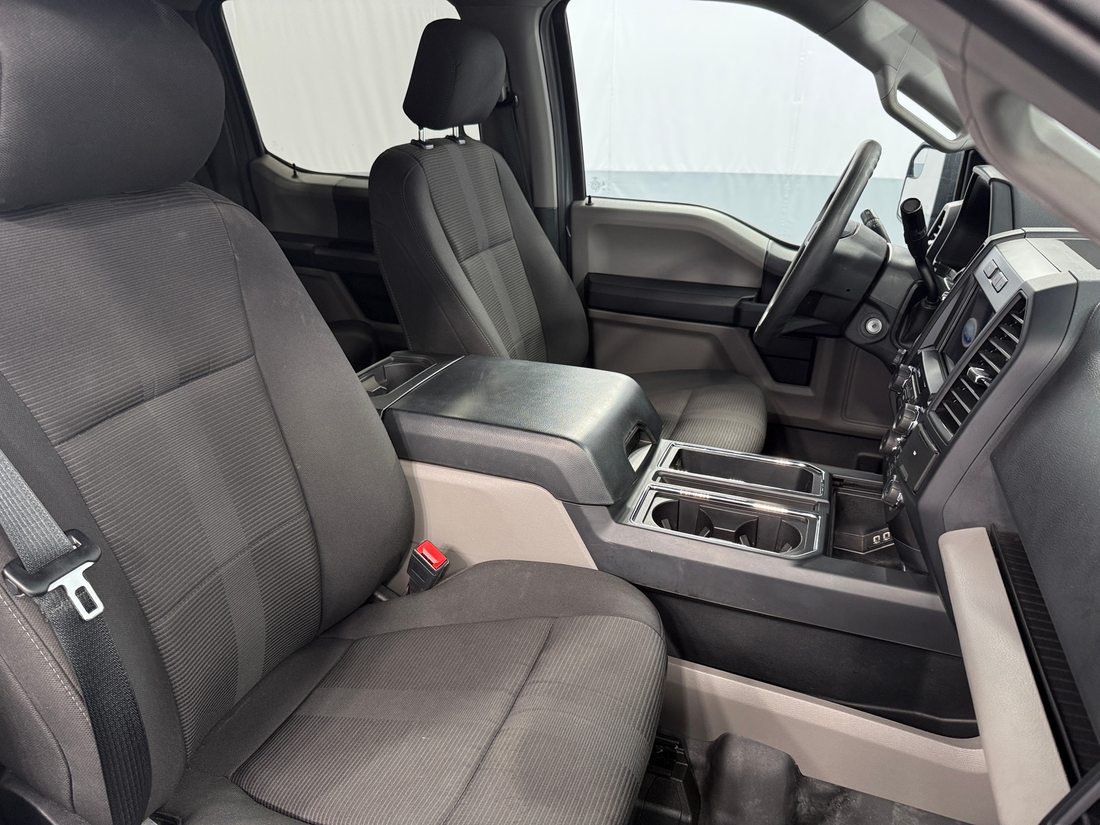 Thumbnail: 2019 Ford Econoline - 2