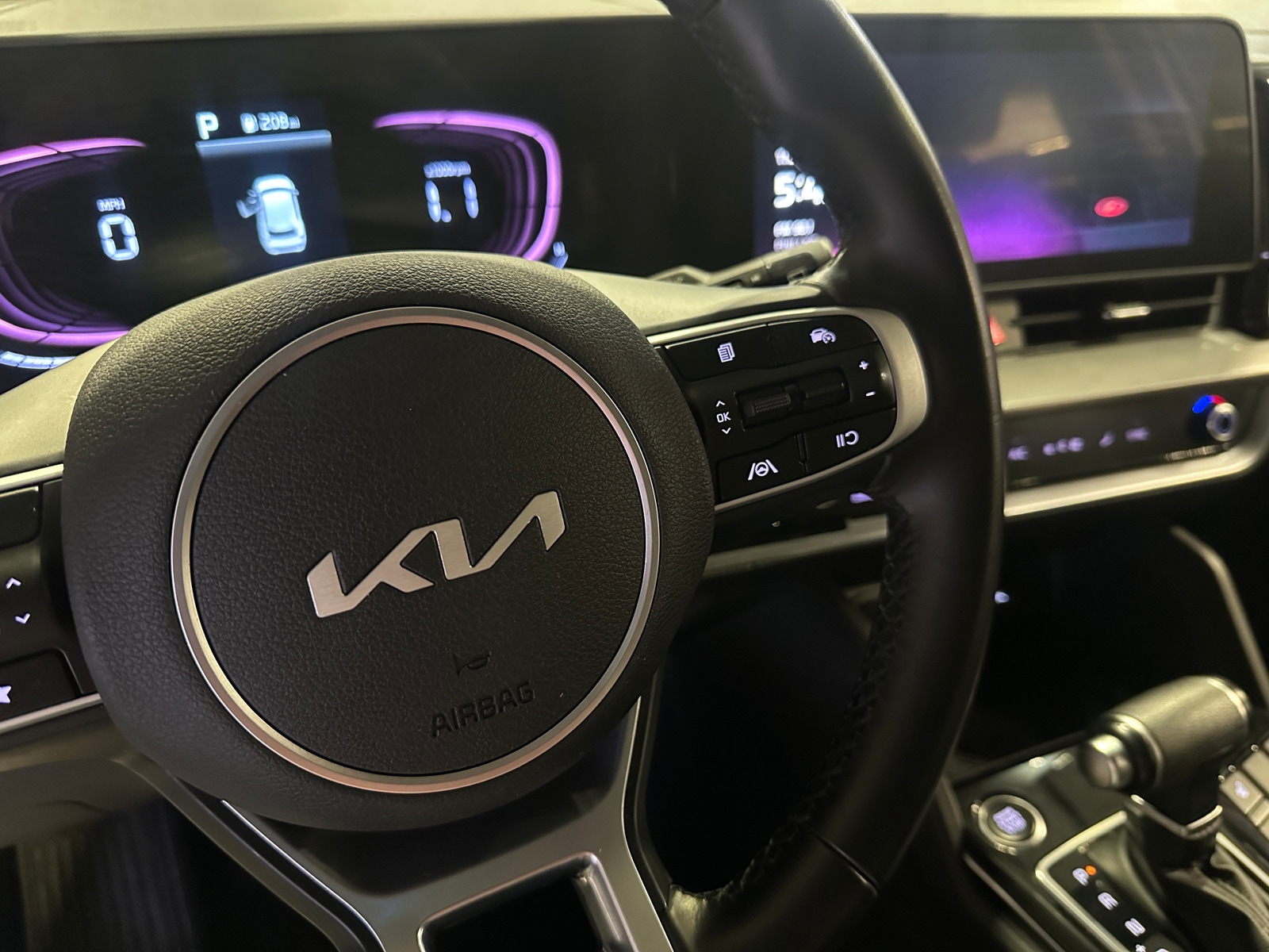 Thumbnail: 2023 Kia Sportage - 3