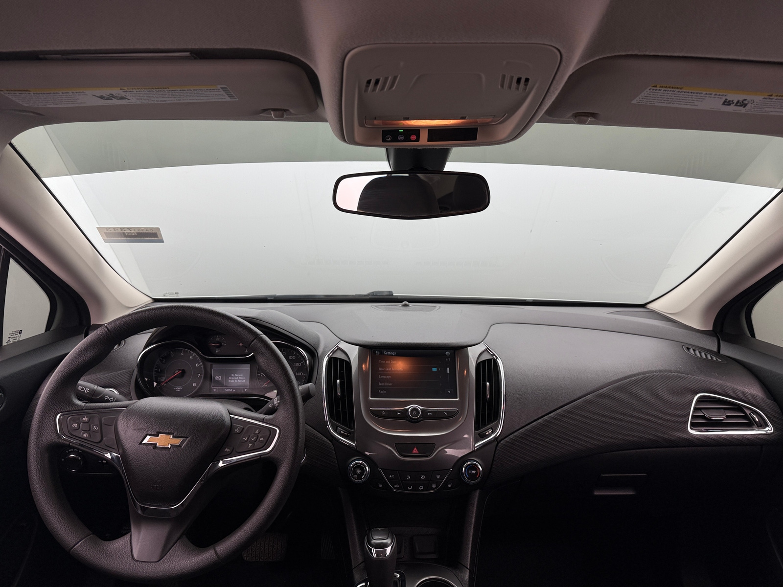 Thumbnail: 2017 Chevrolet Cruze - 3
