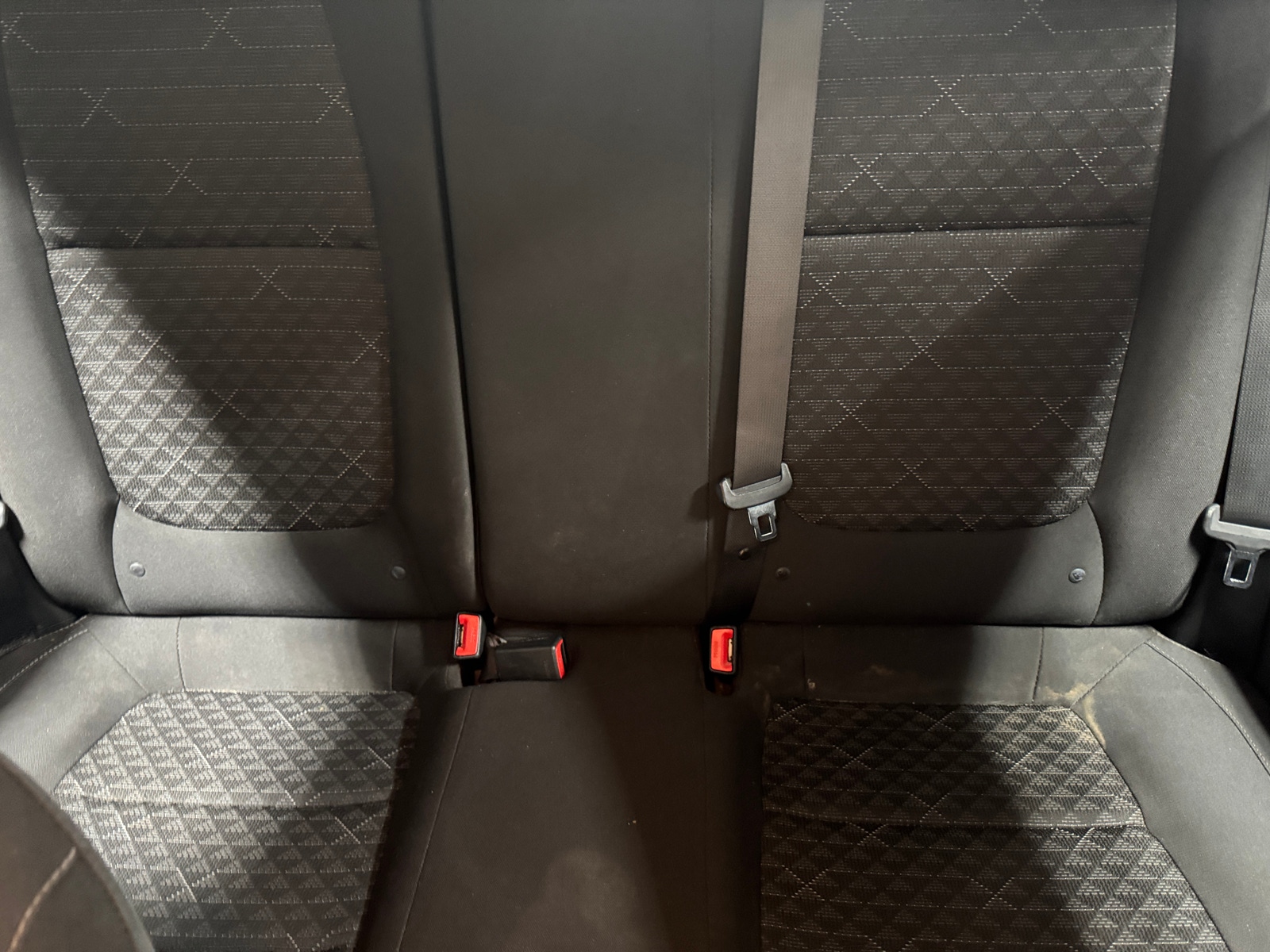 Thumbnail: 2020 Kia Rio - 6