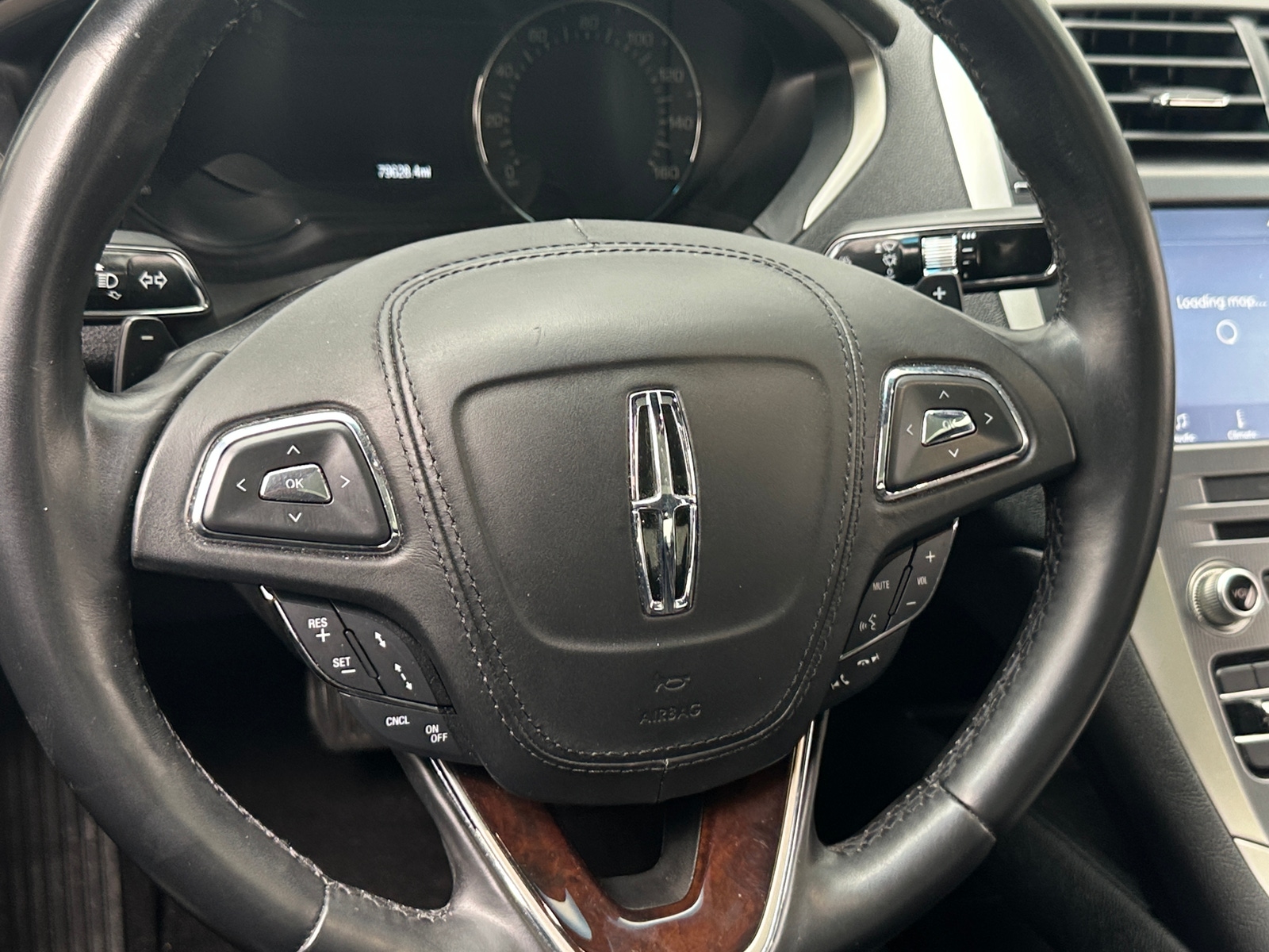 Thumbnail: 2020 Lincoln MKZ - 4