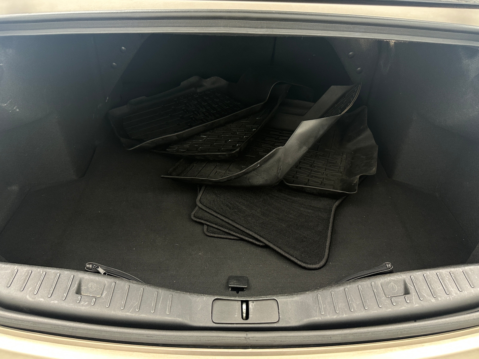 Thumbnail: 2020 Lincoln MKZ - 6