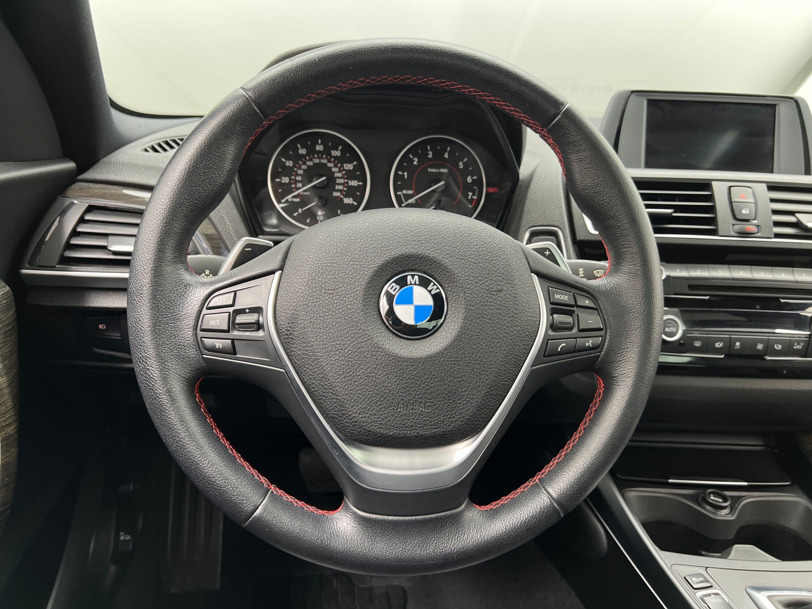 Thumbnail: 2016 BMW 2 Series - 3