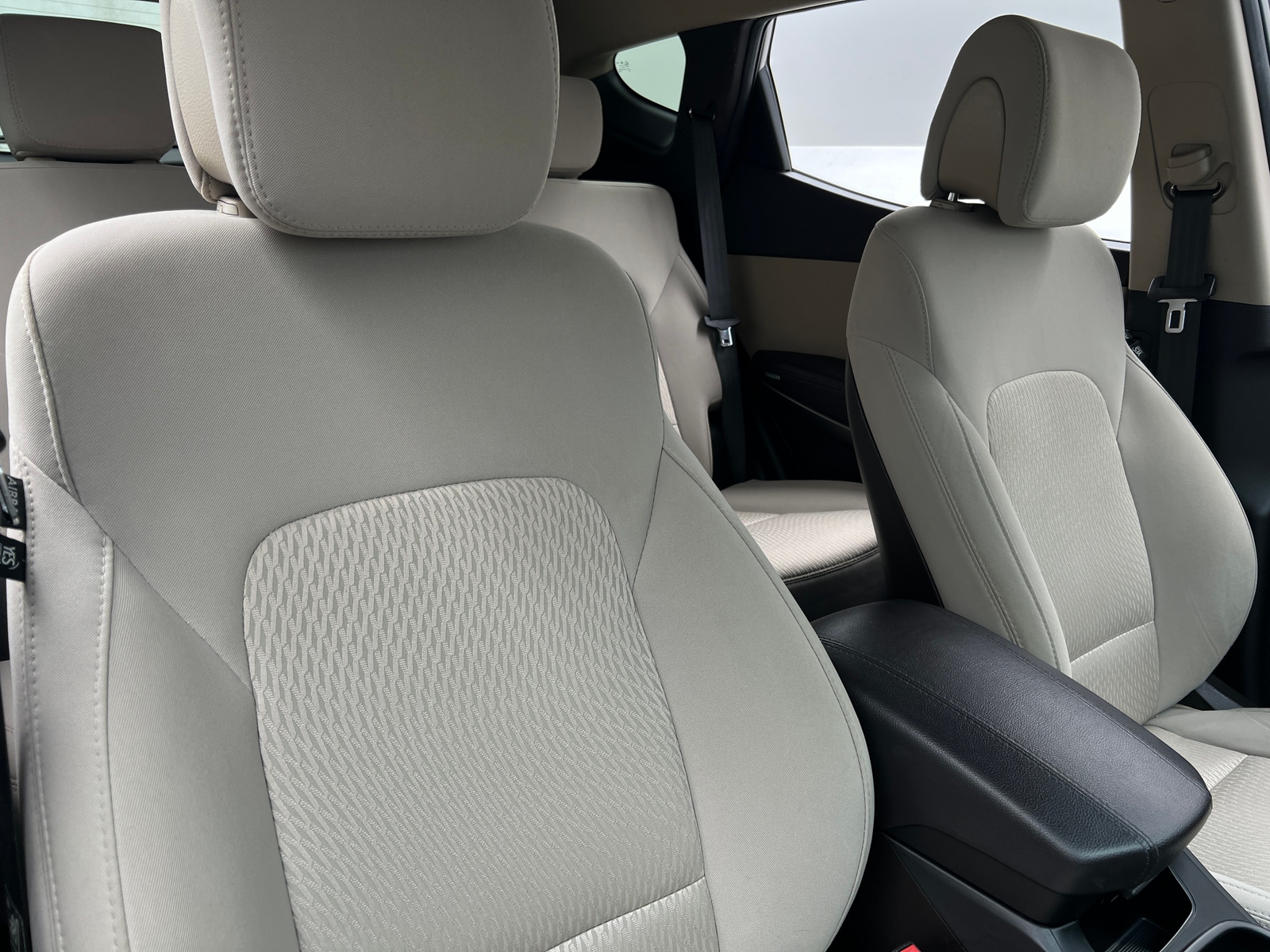 Thumbnail: 2014 Hyundai Santa Fe - 2