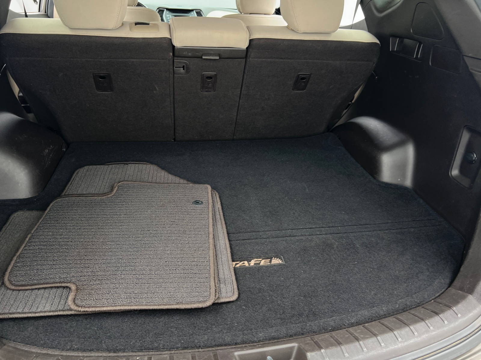 Thumbnail: 2014 Hyundai Santa Fe - 7