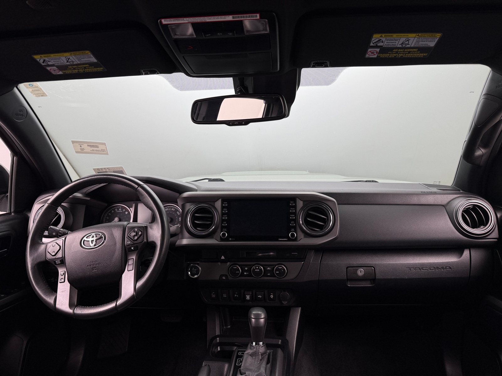Thumbnail: 2022 Toyota Tacoma - 3