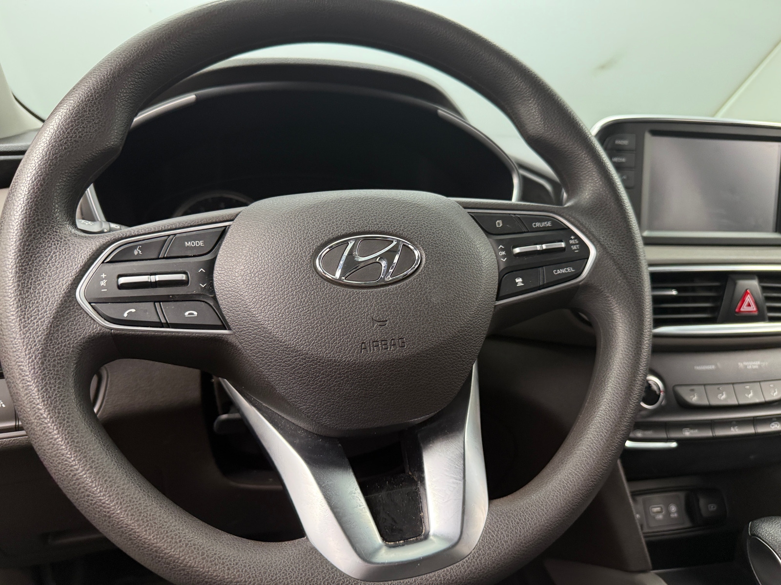 Thumbnail: 2020 Hyundai Santa Fe - 5