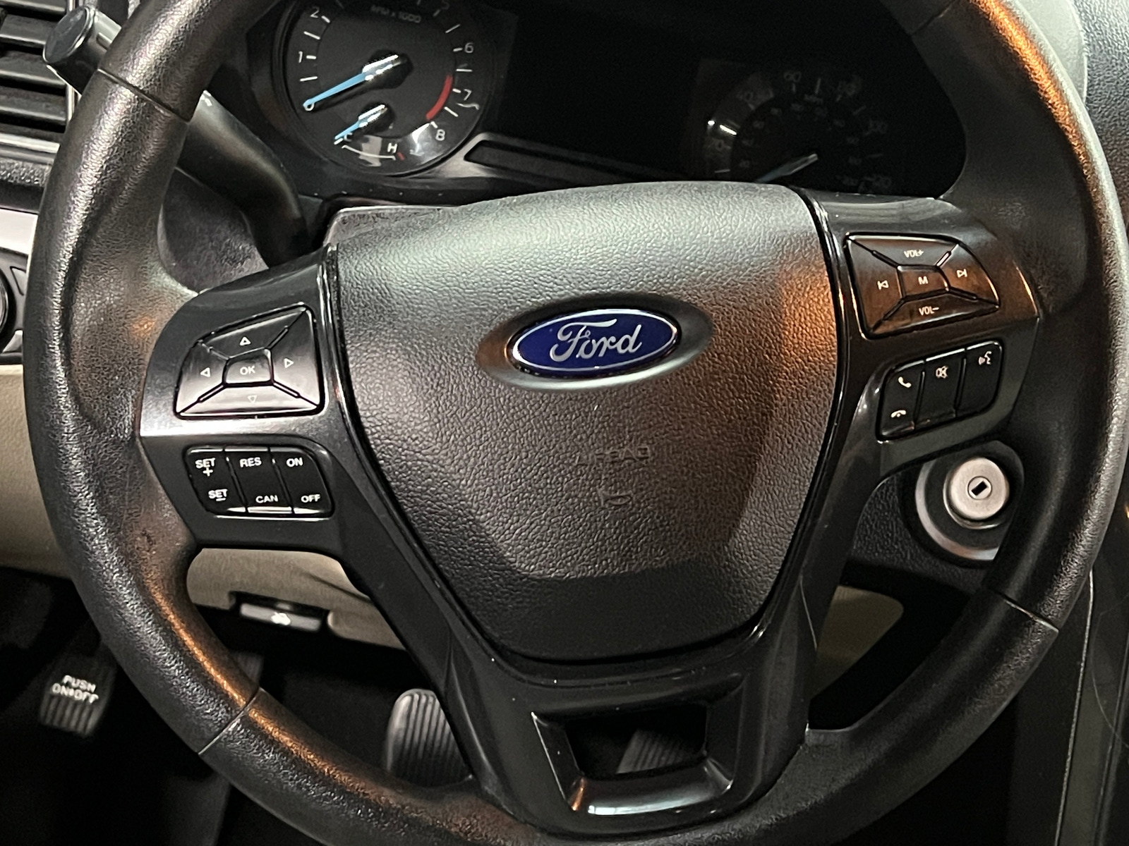 Thumbnail: 2018 Ford Explorer - 5