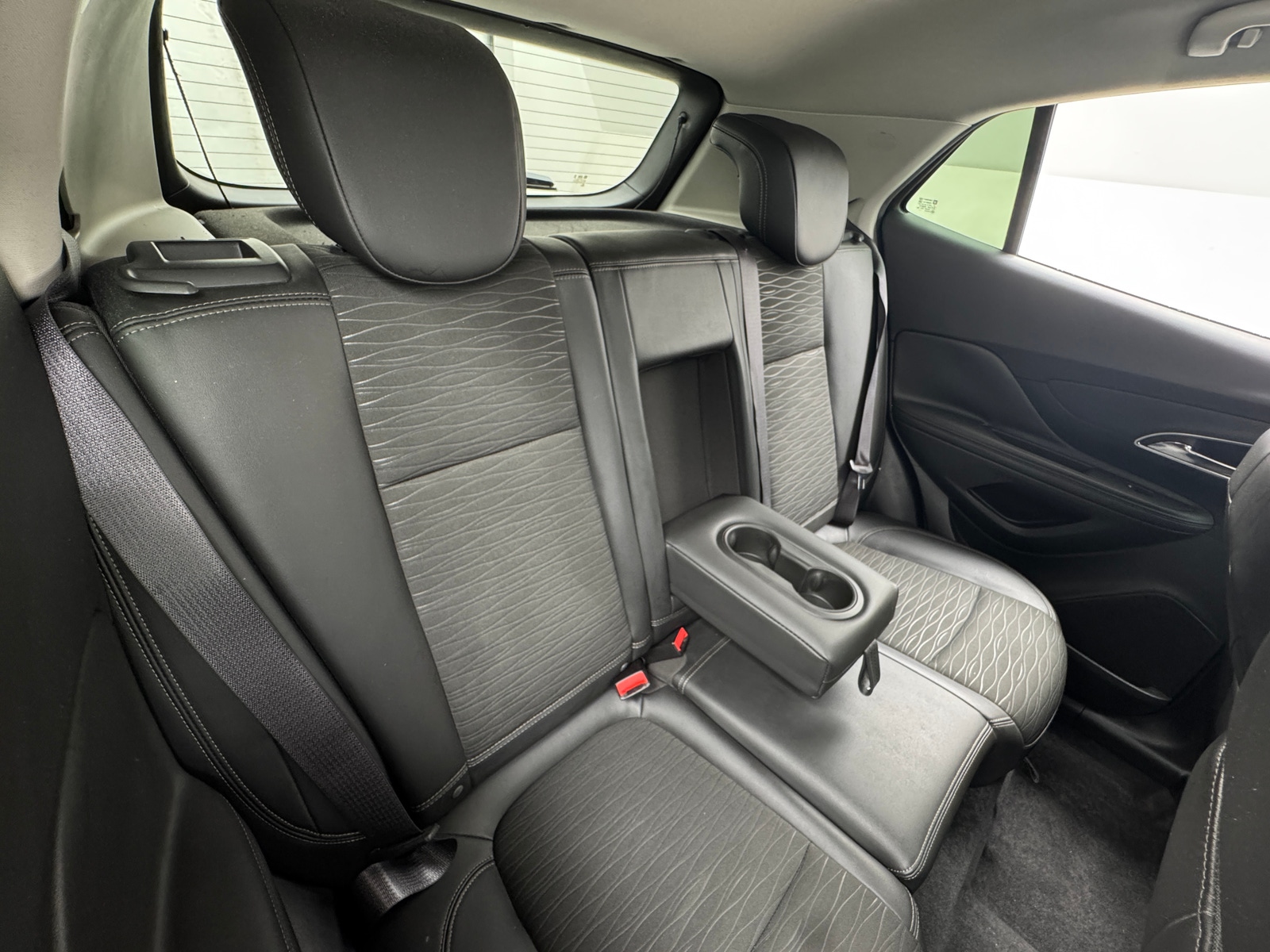 Thumbnail: 2016 Buick Encore - 6