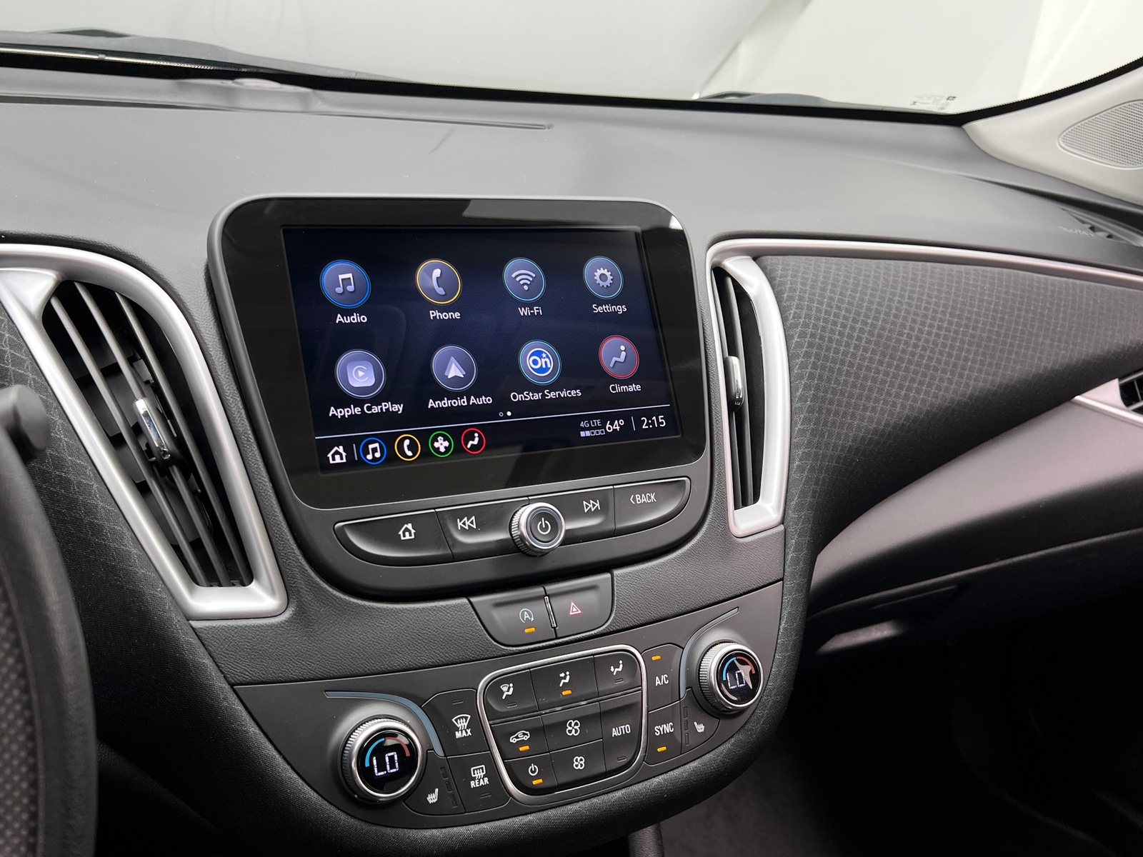 Thumbnail: 2024 Chevrolet Malibu - 4