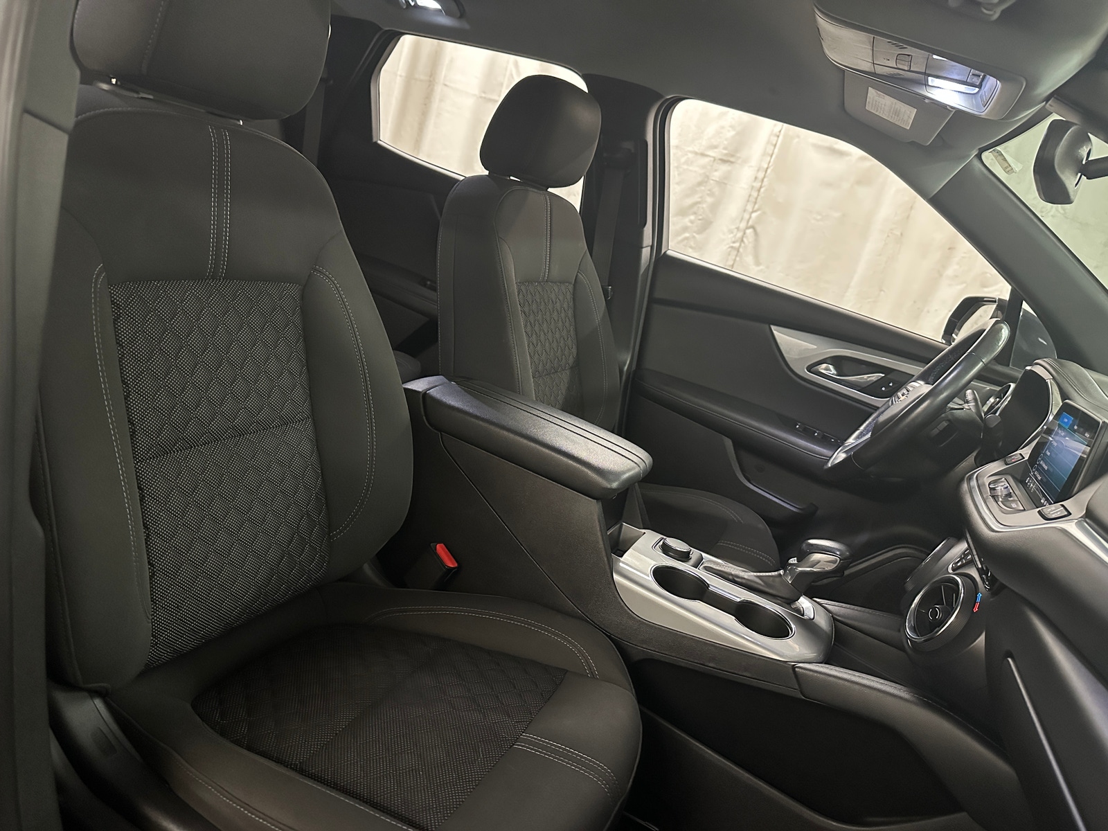 Thumbnail: 2020 Chevrolet Blazer - 2