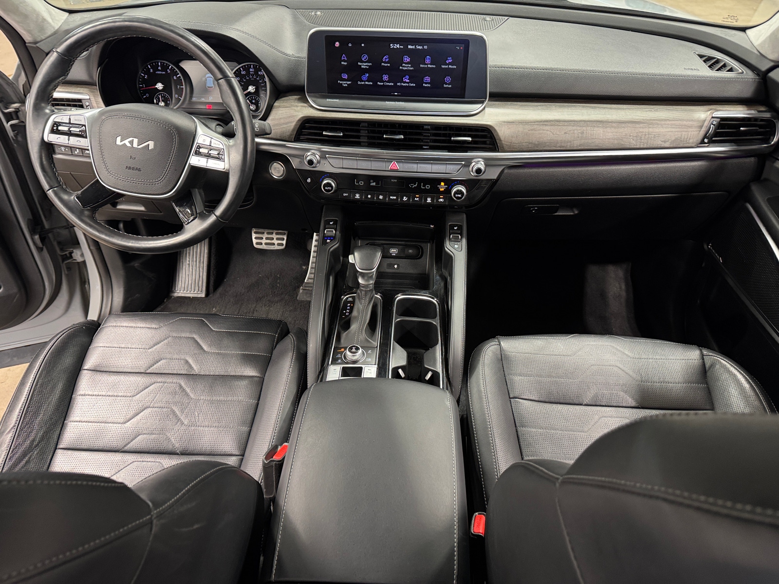Thumbnail: 2022 Kia Telluride - 2