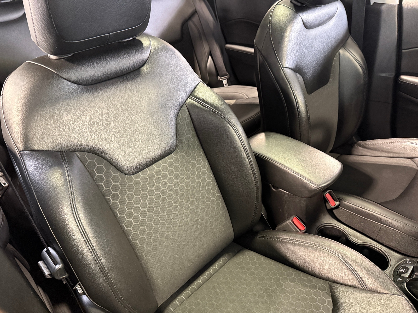 Thumbnail: 2019 Jeep Compass - 2