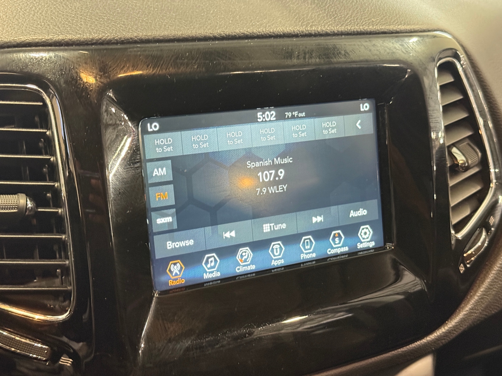 Thumbnail: 2019 Jeep Compass - 4