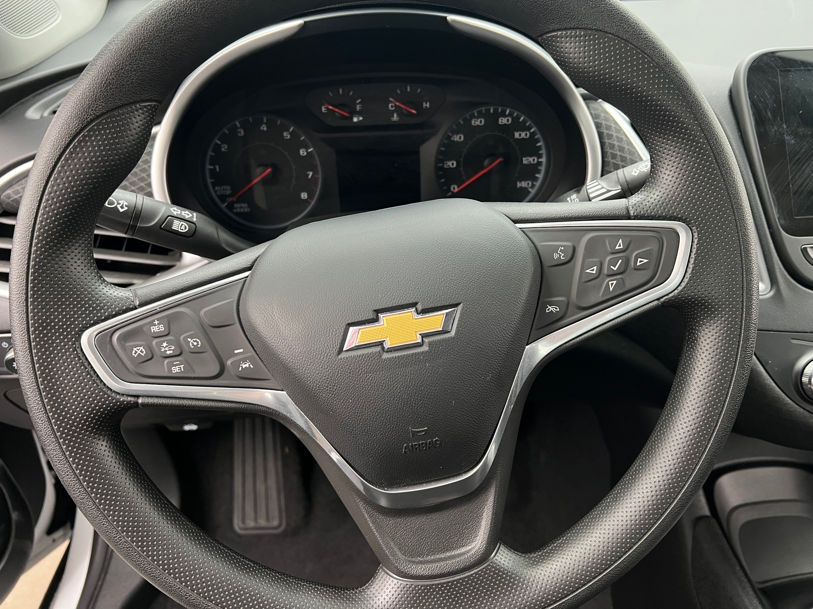 Thumbnail: 2023 Chevrolet Malibu - 5
