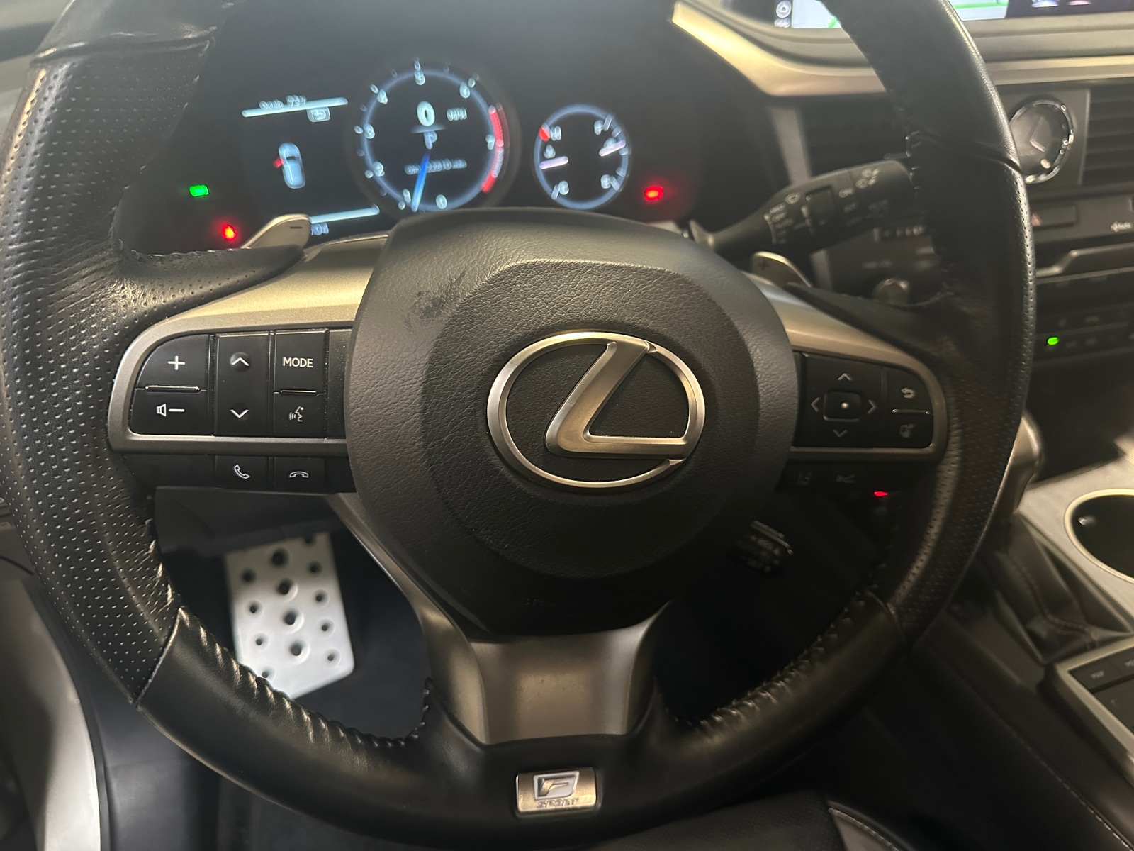 Thumbnail: 2020 Lexus RX - 4